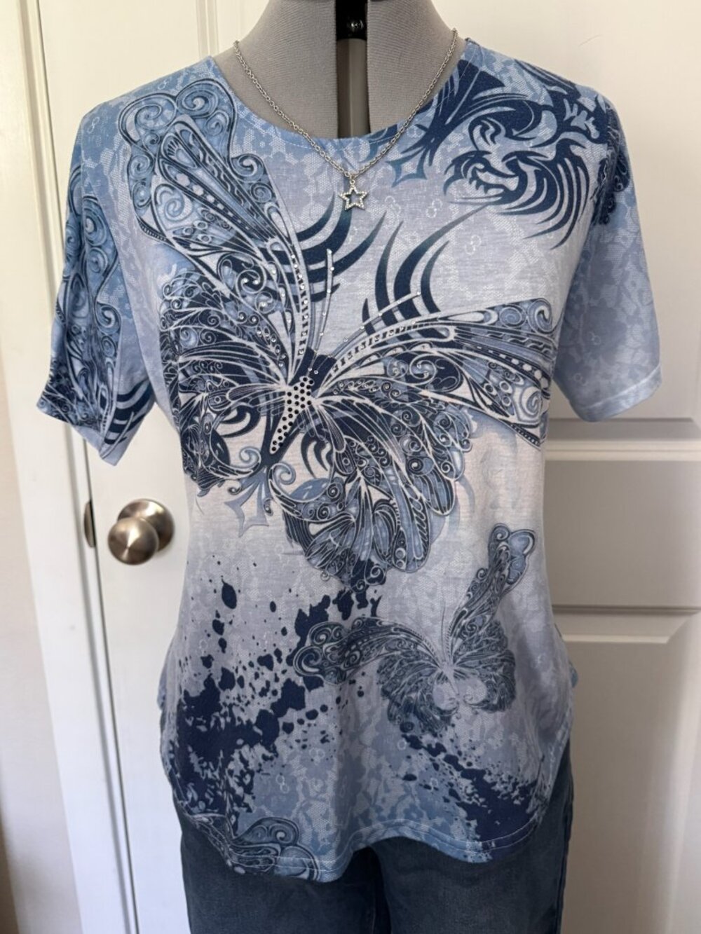 Rhinestone Butterfly BonWorth Shirt Size Medium Petite